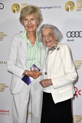 Friede Springer und Margot Friedländer bei der 66. Verleihung vom Ernst-Lubitsch-Preis 2024 im Zoo Palast. Berlin, 25.08.2024