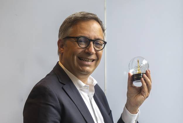 MUMBAI, INDIA - AUGUST 27: Ceo of SETE, the Eiffel Tower Operating Company Patrick Branco Ruivo poses for the photos at BKC on August 27, 2024 in Mumbai, India. (Photo by Satish Bate Hindustan Times) Profile Of SETE CEO Patrick Branco Ruivo