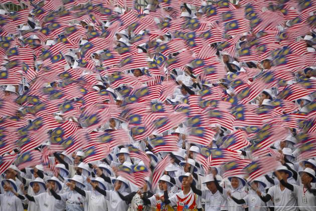 Bilder des Jahres 2024, News 08 August News Themen der Woche KW35 News Bilder des Tages August 29, 2024, Kuala Lumpur, Malaysia: Malaysian students wave national flags of Malaysia during the 67th National Day celebrations parade rehearsal. Hari Merdeka (Independence Day) is a national day of Malaysia. It commemorates the independence of the Federation of Malaya from the British colonial rule. Kuala Lumpur Malaysia - ZUMAs197 20240829_aaa_s197_107 Copyright: xWongxFokxLoyx