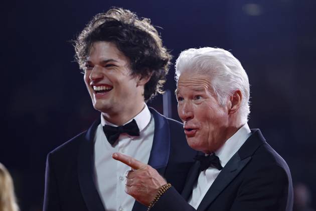 September 1, 2024, Venice, ITALY: (L-R) Homer James Jigme Gere, US actor Richard Gere, attend the red carpet of the Filming Italy Venice Awards at the 81st annual Venice International Film Festival, in Venice, Italy, 01 September 2024. The movie is presented in the official competition Venezia 81 at the festival running from 28 August to 07 September 2024. ANSA FABIO FRUSTACI Venice ITALY  - ZUMAa110 20240901_zaf_a110_153 Copyright: xFabioxFrustacix