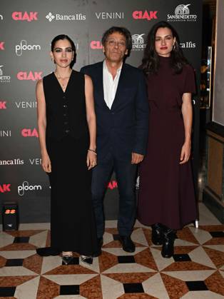 Venice, 81st Venice Film Festival 2024 -. Ciak Award. In the photo Selene Camarazza Director Flavio Natalia, Romana Maggiora Vergano  Copyright: xManuelexMangiarottix xipa-agencyx xPoolxPhotoxEventsx04x IPA_Agency_IPA49387159