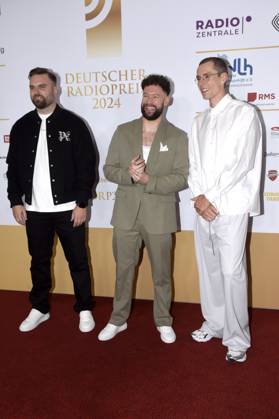 Calum Scott und Lost Frequencies bei der Verleihung des 15. Deutschen Radiopreises 2024 im Musical Theater Neue Flora. Hamburg, 05.09.2024