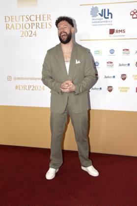 Calum Scott bei der Verleihung des 15. Deutschen Radiopreises 2024 im Musical Theater Neue Flora. Hamburg, 05.09.2024