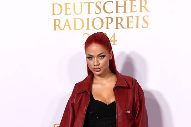 Josy Napieray alias Badmomzjay bei der Verleihung Deutscher Radiopreis am 5.09.2024 in Hamburg Deutscher Radiopreis 2024 Verleihung in Hamburg