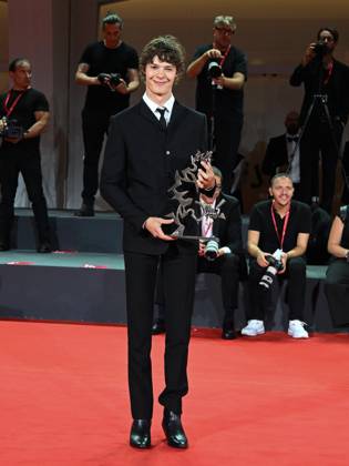 Venice, 81st Venice Film Festival 2024 - Eleventh Evening: Closing Ceremony. Winners Photocall. Pictured: Paul Kircher  Copyright: xManuelexMangiarottix xipa-agencyx xPoolxPhotoxEventsx04x IPA_Agency_IPA49438225