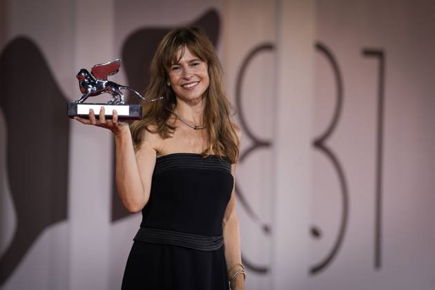 Foto IPP Daniele Cifala™ Venezia 07 09 2024 2024 Winners Photocall - The 81st Venice International Film Festival nella foto : Maura Delpero Italy Photo Press - World Copyright