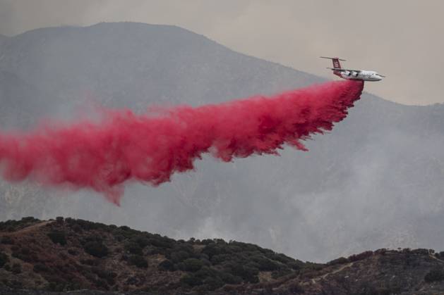 September 7, 2024, Highland, California, United States: A California Department of Forestry and Fire Protection Fire tanker making a retardant drop. The Line Fire grows to over 7000 acres in San Bernardino County and remains 0% contained. Cause of the fire is unknown. Highland United States - ZUMAs197 20240907_aaa_s197_279 Copyright: xJonxPutmanx