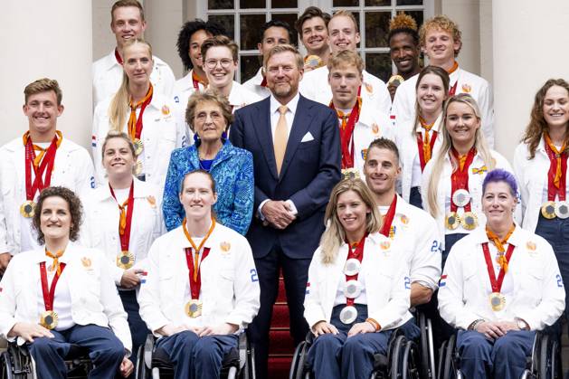 Den Haag, The Netherlands, 2024-09-10 15:43:33 THE HAGUE, 10-09-2024, Noordeinde Palace King Willem Alexander and Princess Margriet of the Netherlands will receive the Dutch medal winners of the 2024 Summer Paralympic Games in Paris at Noordeinde Palace in The Hague on Tuesday afternoon, September 10. PHOTO: NLBeeld Patrick van Emst Credit: NL Beeld Patrick van Emst Copyright: xx x