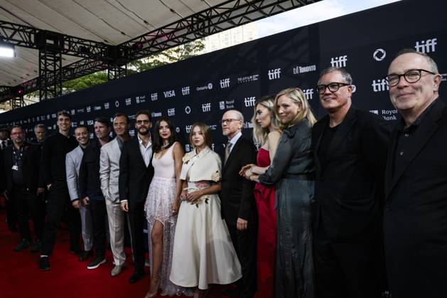 September 7, 2024, Toronto, On, Canada: The cast and crew of the film öÄuEdenöÄù arrive for its premiere, during the 2024 Toronto International Film Festival, in Toronto on Saturday, September 7, 2024. Toronto Canada - ZUMAc35_ 20240907_zaf_c35_102 Copyright: xChristopherxKatsarovx