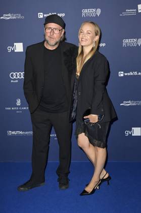Bjarne Mädel und Friederike Kempter bei der Verleihung des Deutschen Schauspielpreises 2024 im Club Theater Berlin. Berlin, 13.09.2024