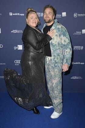 Gisa Flake mit Partner Knud Riepen bei der Verleihung des Deutschen Schauspielpreises 2024 im Club Theater Berlin. Berlin, 13.09.2024