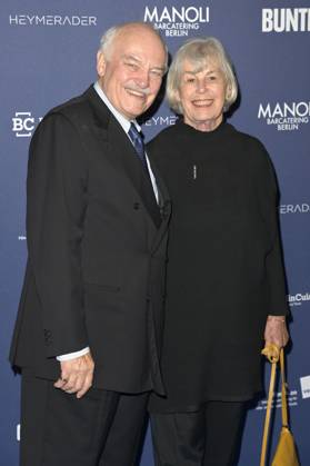 Charles Brauer mit Ehefrau Lilot Hegi bei der Verleihung des Deutschen Schauspielpreises 2024 im Club Theater Berlin. Berlin, 13.09.2024
