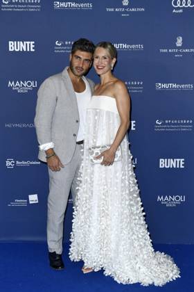 Wolke Hegenbarth mit Freund Oliver Vaid Verleihung DEUTSCHER SCHAUSPIELPREIS (DSP) 2024 Berlin 13. Sept. 2024