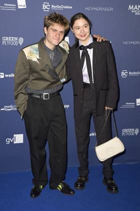 Florian Geißelmann und Hannah Schiller bei der Verleihung des Deutschen Schauspielpreises 2024 im Club Theater Berlin. Berlin, 13.09.2024
