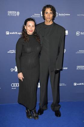 Aimee Gneist und Zethphan Smith-Gneist bei der Verleihung des Deutschen Schauspielpreises 2024 im Club Theater Berlin. Berlin, 13.09.2024