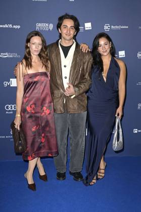 Lavinia Wilson, Berke Cetin und Acelya Sezer bei der Verleihung des Deutschen Schauspielpreises 2024 im Club Theater Berlin. Berlin, 13.09.2024