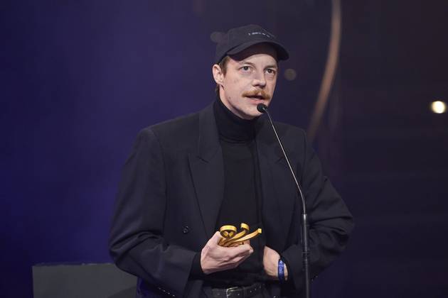 Verleihung Deutscher Schauspielpreis 2024 Merlin Sandmeyer bei der Verleihung Deutscher Schauspielpreis 2024 im Club Theater Berlin. 13.09.2024 Copyright: xEventpressx xSaschaxRadkex