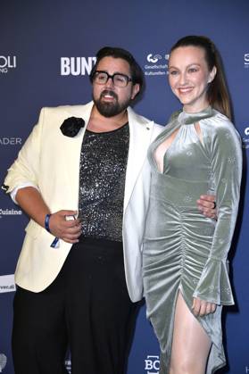 Steven Preisner und Alexandra Schiller bei der Verleihung des Deutschen Schauspielpreises 2024 im Club Theater Berlin. Berlin, 13.09.2024