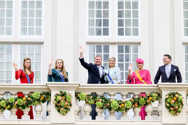 Den Haag, The Netherlands, 2024-09-17 14:22:26 THE HAGUE, 17-09-2024, Noordeinde PalaceKing Willem Alexander and Queen Maxima with Princess Amalia and Princess Alexia and Prince Constantijn with Princess Laurentien during Princess Day on the balcony of Noordeinde Palace PHOTO: NL Beeld Patrick van Emst Credit: NL Beeld Patrick van Emst Copyright: xx x