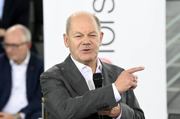 Olaf Scholz beim Empfang der Preisträgerinnen und Preisträger des 59. Bundeswettbewerbs Jugend forscht im Bundeskanzleramt. Berlin, 18.09.2024
