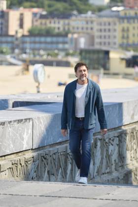 72nd San Sebastian International Film Festival: ˜Javier Bardem - Donostia Award 2023 Javier Bardem receives the Donosti Award 2023 during 72nd San Sebastian International Film Festival at Kursaal Palace on September 20, 2024 in Donostia San Sebastian, Spain Photo by IMAGO MPG Donostia San Sebastian Kursaal Palace Euskadi Spain  Copyright: xMPGx