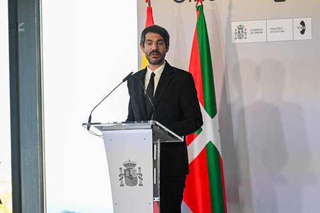 Producer María Zamora receives the 2024 National Cinematography Award The Minister of Culture, Ernest Urtasun, speaks after presenting the 2024 National Cinematography Award to producer María Zamora, at the Tabakalera, on September 21, 2024, in San Sebastián, Guipúzcoa, Basque Country Spain The production company has been awarded the National Cinematography Award 2024 during the San Sebastian Film Festival for its support to independent and risky cinema and for having strengthened the presence of Spanish independent cinema in the international market 21 SEPTEMBER 2024 PRIZE CINEMA ENTERTAINMENT CINEMATOGRAPHY FESTIVAL CULTURE San Sebastian, Guipuzcoa Country V San Sebastian, Guipuzcoa Country V Spain Copyright: xArnaitzxRubiox 6226040