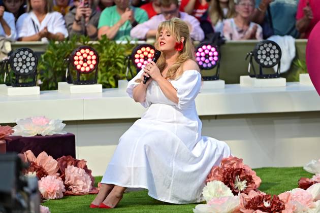 ZDF - Fernsehgarten. Sängerin Maite Kelly während der ZDF - Unterhaltungsshow Fernsehgarten am 22.09.2024 in Mainz. 20240922MWI007280