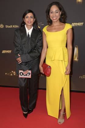 Collien Ulmen-Fernandes und Jana Pareigis bei der Verleihung des Deutschen Fernsehpreises 2024 - Die Nacht der Kreativen in der Flora Köln. Köln, 24.09.2024