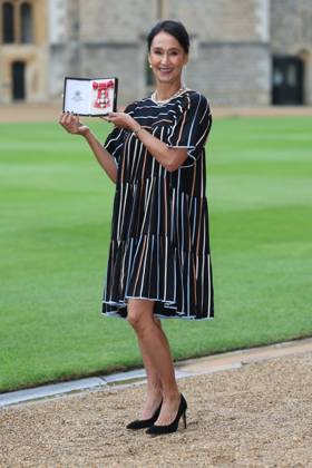 . 25 09 2024. Windsor , United Kingdom. Writer Monica Ali with her CBE after an Investiture at Windsor Castle, United Kingdom.  xStephenxLockx xi-Imagesx IIM-25503-0001