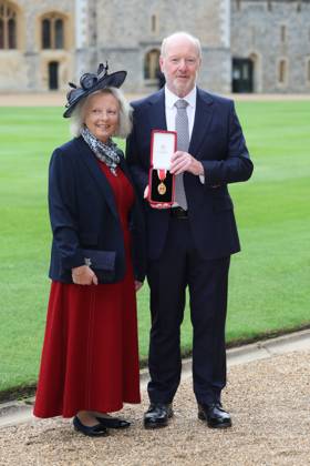 . 25 09 2024. Windsor , United Kingdom. Sir Alan Bates, the founder of the Justice for Subpostmasters Alliance, with his Knighthood after an Investiture at Windsor Castle, United Kingdom.  xStephenxLockx xi-Imagesx IIM-25503-0015