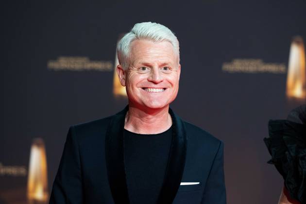 Guido CANTZ, Moderator, Roter Teppich, Red Carpet Show, Ankunft, arrival, Verleihung des Deutschen Fernsehpreises, Der Deutsche Fernsehpreis 2024, Deutscher Fernsehpreis 2024 in den MMC Studios Koeln, am 25.09.2024.