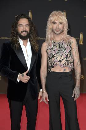 Tom Kaulitz und Bill Kaulitz bei der Verleihung des Deutschen Fernsehpreises 2024 in den MMC Studios. Köln, 25.09.2024