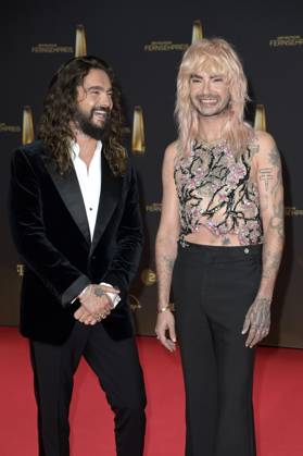 Tom Kaulitz und Bill Kaulitz bei der Verleihung des Deutschen Fernsehpreises 2024 in den MMC Studios. Köln, 25.09.2024