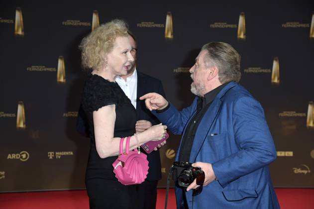 Sunnyi Melles und Armin Rohde bei der Verleihung des Deutschen Fernsehpreises 2024 in den MMC Studios. Köln, 25.09.2024