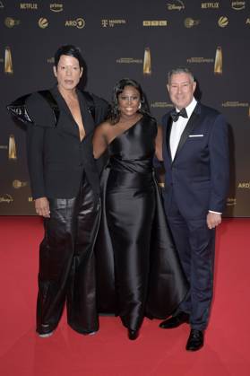 Jorge Gonzalez, Motsi Mabuse und Joachim Llambi bei der Verleihung des Deutschen Fernsehpreises 2024 in den MMC Studios. Köln, 25.09.2024
