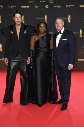 Jorge Gonzalez, Motsi Mabuse und Joachim Llambi bei der Verleihung vom Deutschen Fernsehpreis am 25.09.2024 in Koeln Deutscher Fernsehpreis Verleihung 2024 in Koeln