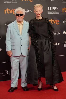 La Habitacion De Al Lado The Room Next Door Premiere - 72nd San Sebastian Film Festival Tilda Swinton and Pedro Almodovar attend the red carpet of the movie La Habitacion de al Lado and the Donostia Award for Pedro Almodovar during the 72nd San Sebastian International Film Festival in San Sebastian, Spain, on September 26, 2024. San Sebastian Spain  Copyright: xCOOLMediax originalFilename: coolmedia-notitle240926_np86F.jpg