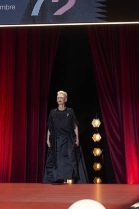 San Sebastian Film Festival - Pedro Almodovar Awarded Tilda Swinton attends the delivery of the Donosti Award to Pedro Almodovar during 72nd San Sebastian International Film Festival at Kursaal Palace on September 26, 2024 in Donostia San Sebastian, Spain Photo by ABACAPRESS.COM San Sebastian Euskadi Spain  Copyright: xABACAx