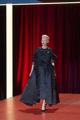 San Sebastian Film Festival - Pedro Almodovar Awarded Tilda Swinton attends the delivery of the Donosti Award to Pedro Almodovar during 72nd San Sebastian International Film Festival at Kursaal Palace on September 26, 2024 in Donostia San Sebastian, Spain Photo by ABACAPRESS.COM San Sebastian Euskadi Spain  Copyright: xABACAx