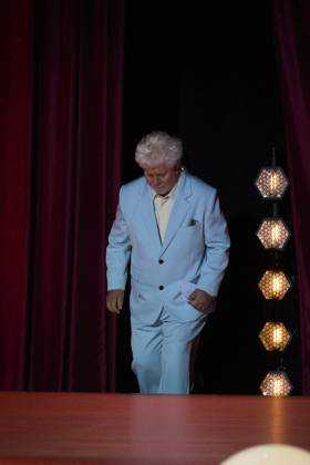 San Sebastian Film Festival - Pedro Almodovar Awarded Pedro Almodovar receives the Donosti Award during 72nd San Sebastian International Film Festival at Kursaal Palace on September 26, 2024 in Donostia San Sebastian, Spain Photo by ABACAPRESS.COM San Sebastian Euskadi Spain  Copyright: xABACAx