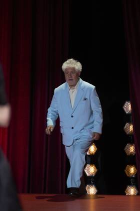 San Sebastian Film Festival - Pedro Almodovar Awarded Pedro Almodovar receives the Donosti Award during 72nd San Sebastian International Film Festival at Kursaal Palace on September 26, 2024 in Donostia San Sebastian, Spain Photo by ABACAPRESS.COM San Sebastian Euskadi Spain  Copyright: xABACAx