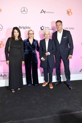 RECORD DATE NOT STATED BRIGITTE AWARD 2024 Iris Berben, Susanna Riethmüller (Chefredakteurin BRIGITTE), Dr. Marie-Agnes Strack-Zimmermann und Heiko Kiesow beim BRIGITTE AWARD 2024 in der Bertelsmann Hauptstadtrepräsentanz in Berlin. Copyright: xEventpressxBerndtx