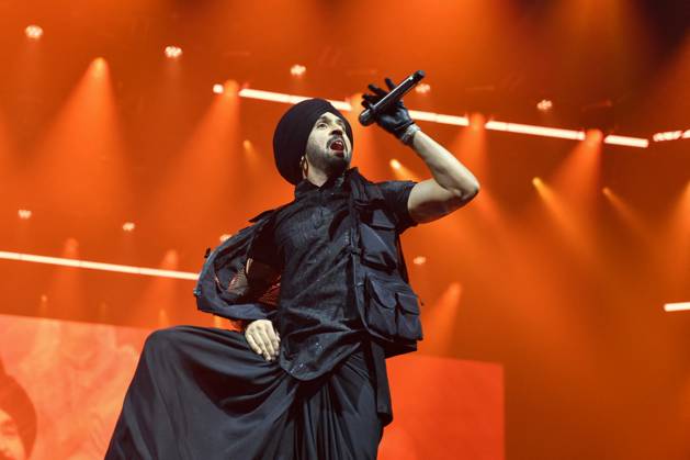 Diljit Dosanjh performs at Zenith - Paris Diljit Dosanjh performs at the Zenith in Paris, France on September 19, 2024. Photo by Christophe Meng ABACAPRESS.COM Paris France  Copyright: xMengxChristophe ABACAx