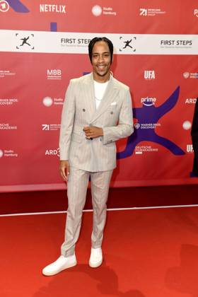 RECORD DATE NOT STATED Verleihung FIRST STEPS 2024 Jerry Hoffmann bei der Verleihung FIRST STEPS 2024 im Theater des Westens in Berlin. Copyright: xEventpressxBerndtx