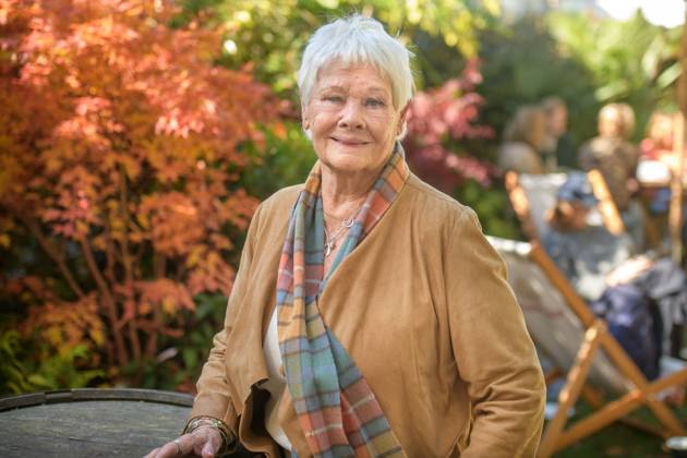 Judi Dench 4th October 2024. Dame Judi Dench at the Times and Sunday Times Cheltenham Literature Festival.  Copyright: xAdrianxSherrattx NINTCHDBPICT000938484811