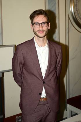 Lukas Natschinski bei der Gala der Europäischen Kulturwerkstatt (EKW) Ein Lied geht um die Welt und der Verleihung des Prinz von Preußen Preises 2024 an Armin Mueller-Stahl im Konzerthaus am Gendarmenmarkt. Berlin, 06.10.2024