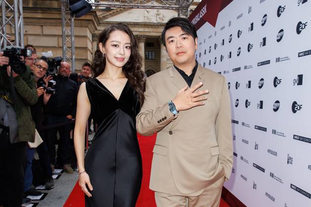 Award - Opus Klassik 2024 Gina Alice Redlinger und Lang Lang bei der Verleihung des Opus Klassik Awards 2024 im Konzerthaus Berlin am 13.10.2024 in Berlin. Copyright: xEventpressxKochanx
