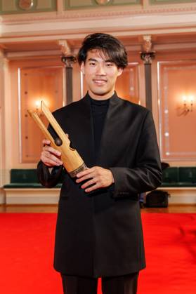 Award - Opus Klassik 2024 Bruce Liu bei der Verleihung des Opus Klassik Awards 2024 im Konzerthaus Berlin am 13.10.2024 in Berlin. Copyright: xEventpressxKochanx