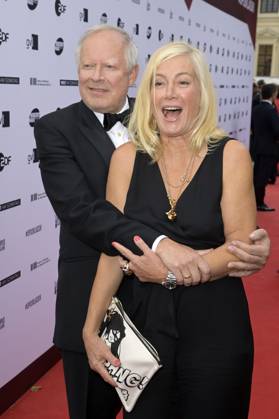 Axel Milberg mit Ehefrau Judith Milberg bei der Verleihung des Opus Klassik 2024 im Konzerthaus am Gendarmenmarkt. Berlin, 13.10.2024