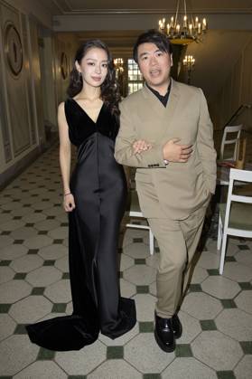 Gina Alice Redlinger und Lang Lang bei der Verleihung des Opus Klassik 2024 im Konzerthaus am Gendarmenmarkt. Berlin, 13.10.2024